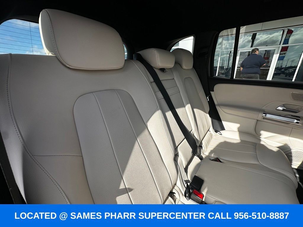 Used 2023 Mercedes-Benz EQB 250+ image 28