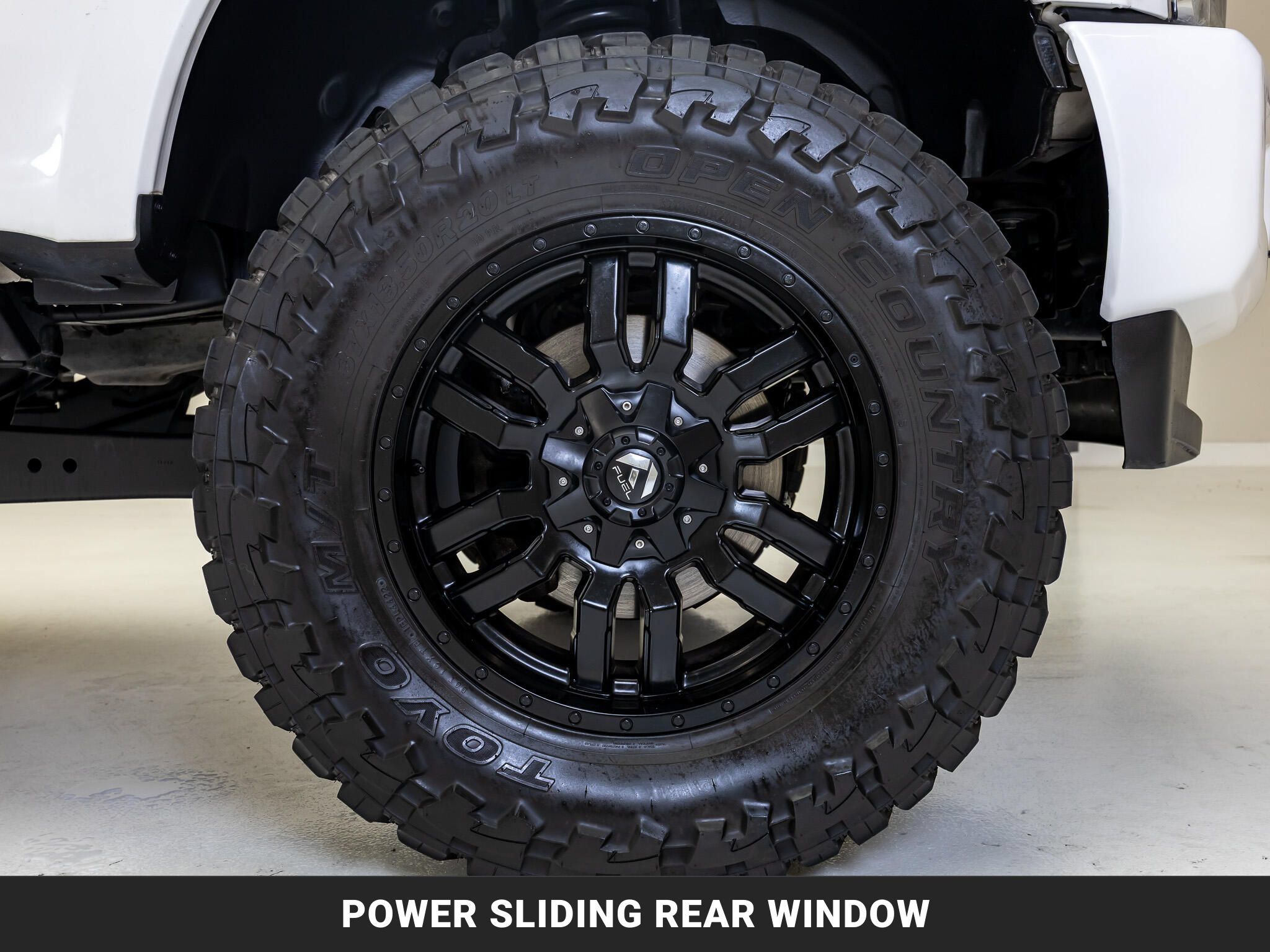 Used 2019 Ford F250 Platinum w/ Platinum Ultimate Package AWD/4WD image 11