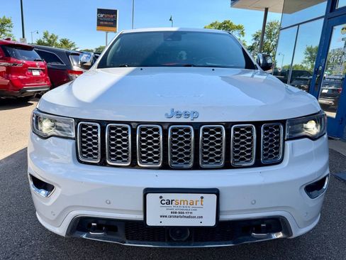 Used 2020 Jeep Grand Cherokee Overland AWD/4WD image 5