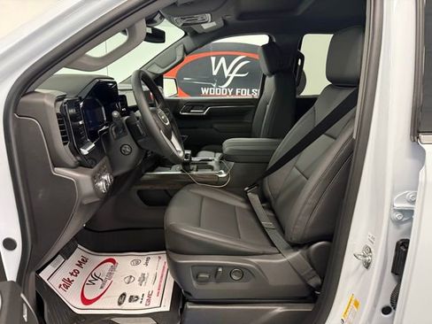 New 2026 GMC Sierra 1500 SLT w/ SLT Premium Plus Package image 9