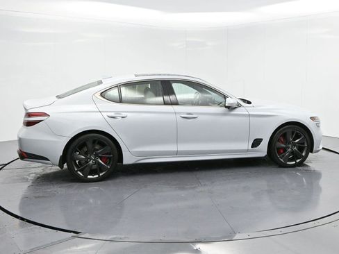 Used 2022 Genesis G70 3.3T w/ Sport Prestige Package image 4