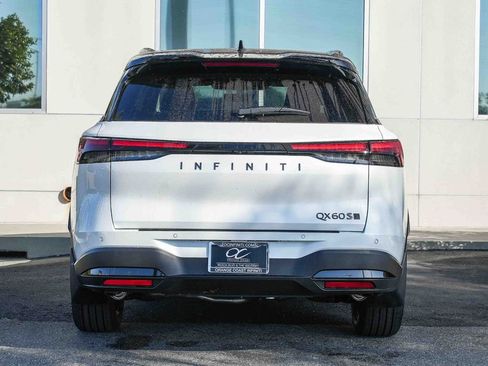Certified 2026 INFINITI QX60 Sport w/ Dark Cargo Package AWD/4WD image 5
