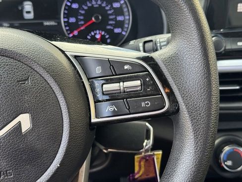 Certified 2023 Kia Forte LXS image 26