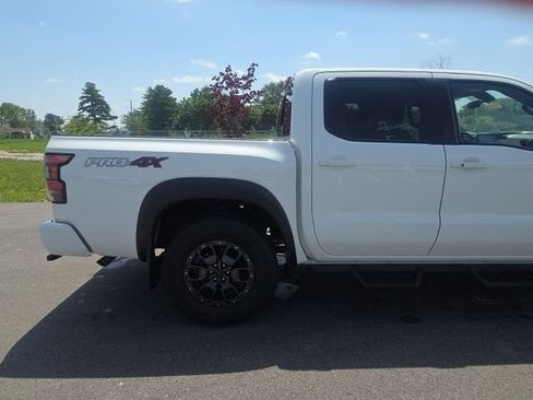 Used 2023 Nissan Frontier PRO-4X w/ Pro-4X Premium Package AWD/4WD image 7