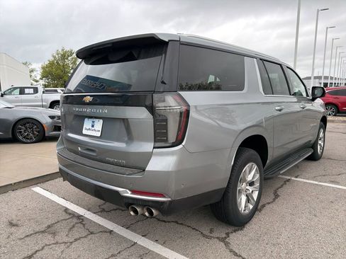 New 2025 Chevrolet Suburban Premier AWD/4WD image 3