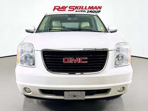Used 2012 GMC Yukon SLT AWD/4WD image 2