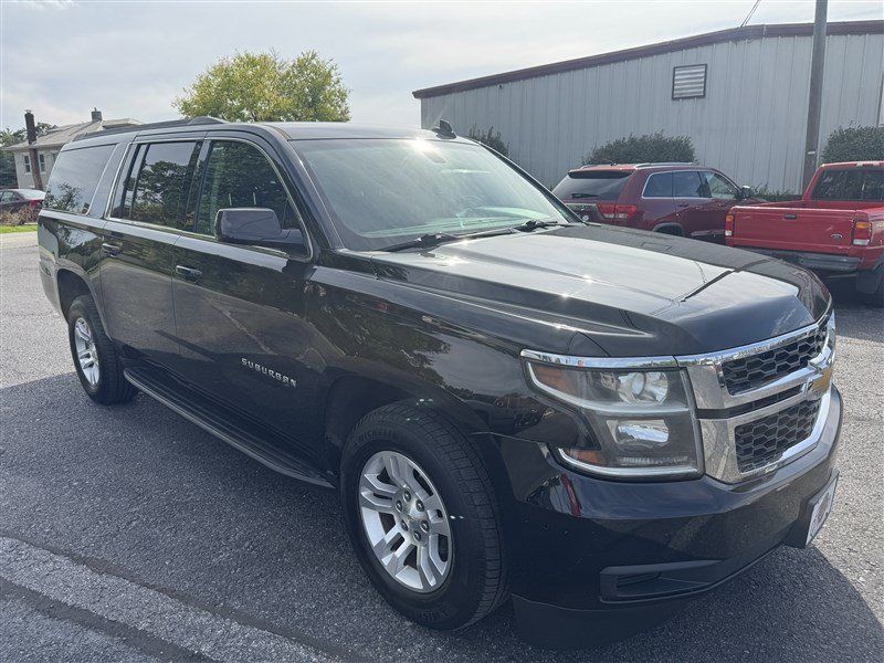 Used 2018 Chevrolet Suburban LS w/ Skid Plate Package AWD/4WD image 2