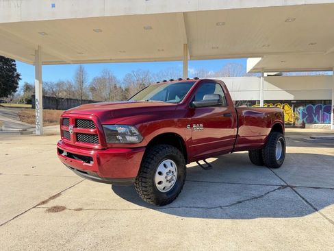 Used 2014 RAM 3500 Tradesman w/ Popular Equipment Group image 3