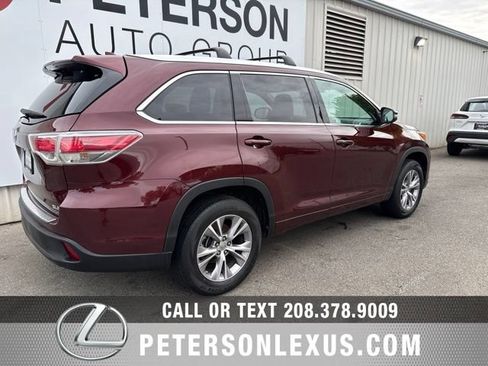 Used 2015 Toyota Highlander XLE FWD image 4