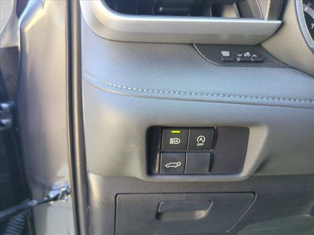 Used 2023 Toyota Highlander XLE FWD image 13