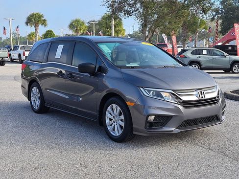 Used 2019 Honda Odyssey LX image 2