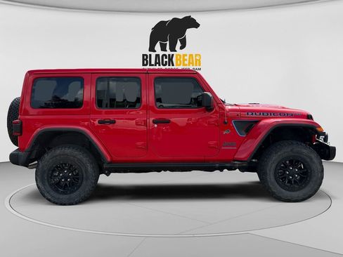 Used 2023 Jeep Wrangler Unlimited Rubicon 4xe AWD/4WD image 2