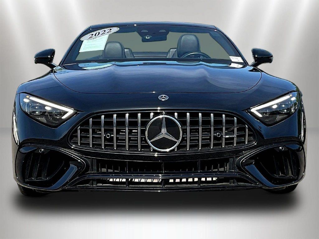 Certified 2022 Mercedes-Benz SL 63 AMG 4MATIC w/ Driver Assistance Package image 2
