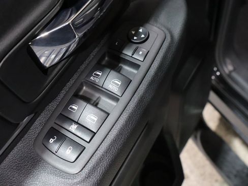 Used 2023 RAM 1500 Classic Warlock w/ Trailer & Traction Group AWD/4WD image 14