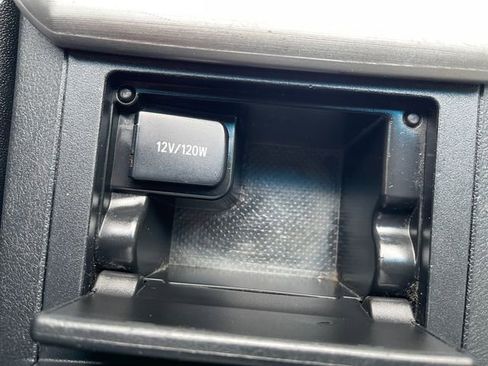 Used 2012 Toyota Camry SE w/ Leather Pkg FWD image 20