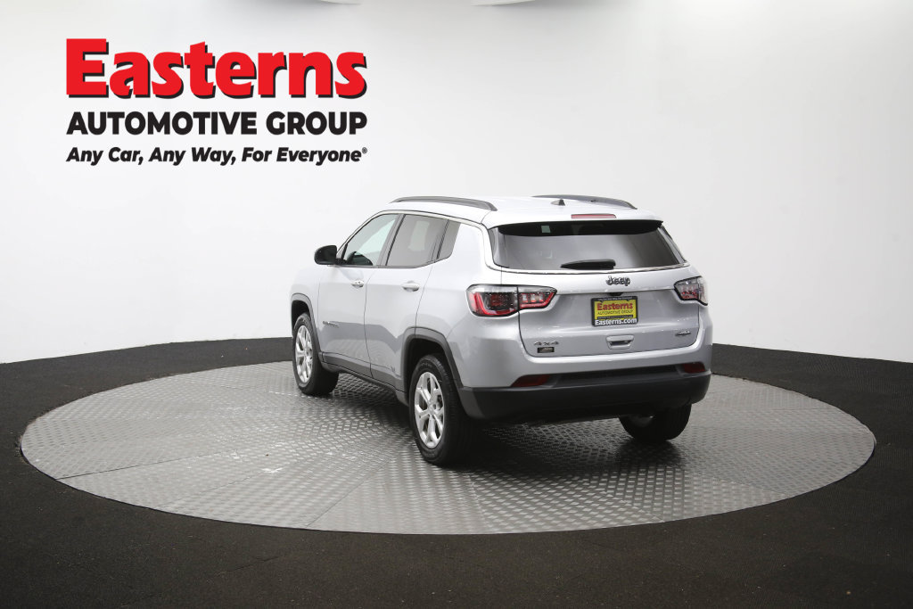 Used 2024 Jeep Compass Latitude AWD/4WD image 66