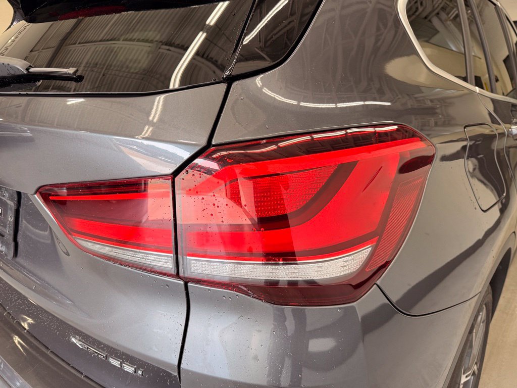 Used 2020 BMW X1 xDrive28i w/ Convenience Package AWD/4WD image 5