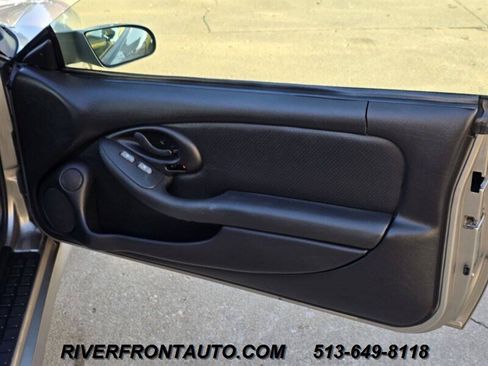 Used 2002 Pontiac Firebird Trans Am image 28