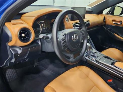Used 2023 Lexus IS 300 w/ Comfort Package image 11