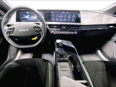 Used 2023 Kia EV6 GT image 18
