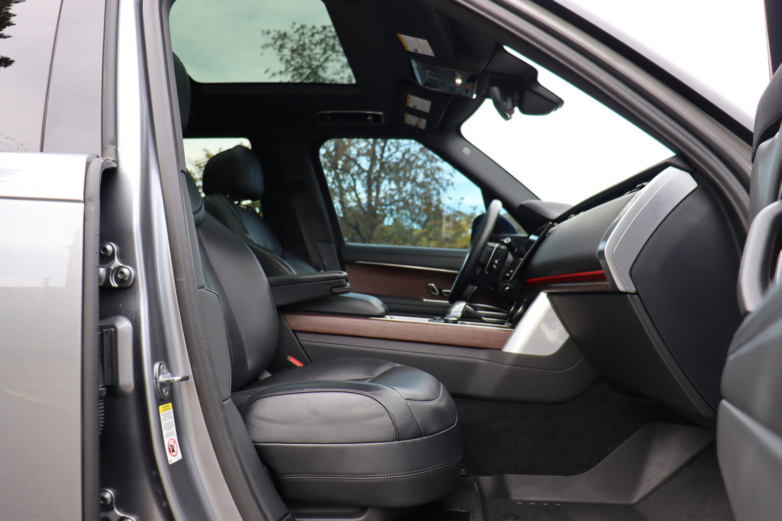 Used 2023 Land Rover Range Rover SE AWD/4WD image 20