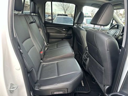 Used 2023 Honda Ridgeline RTL-E image 12