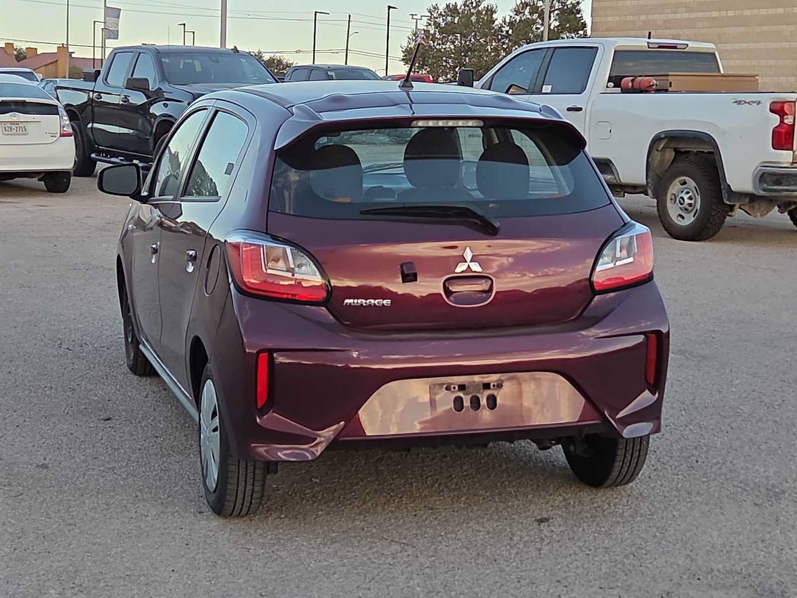 Used 2024 Mitsubishi Mirage ES FWD image 7