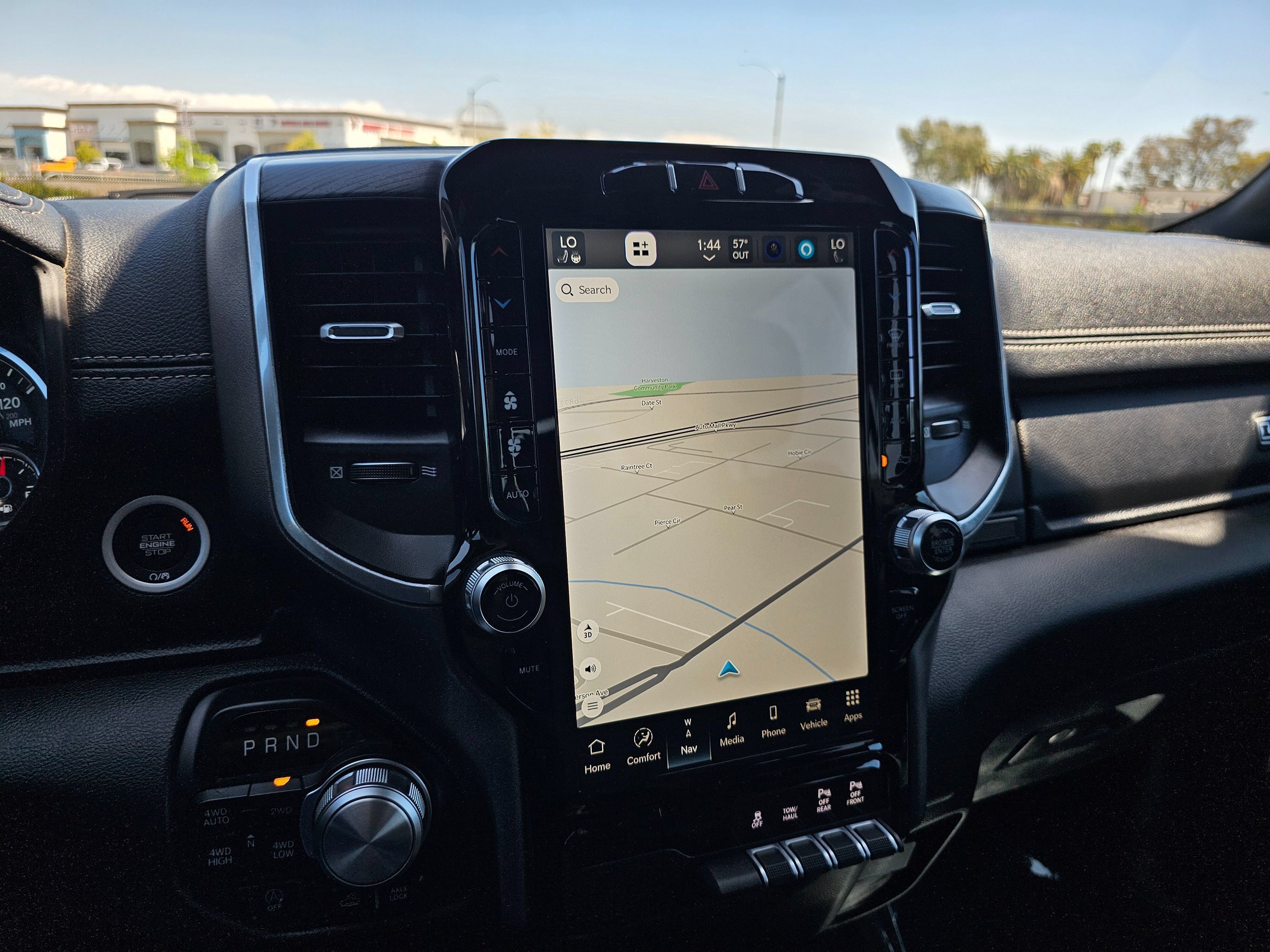 Used 2023 RAM 1500 Laramie AWD/4WD image 33