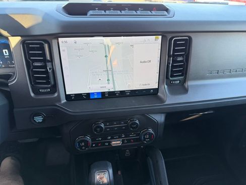 New 2026 Ford Bronco Badlands AWD/4WD image 31