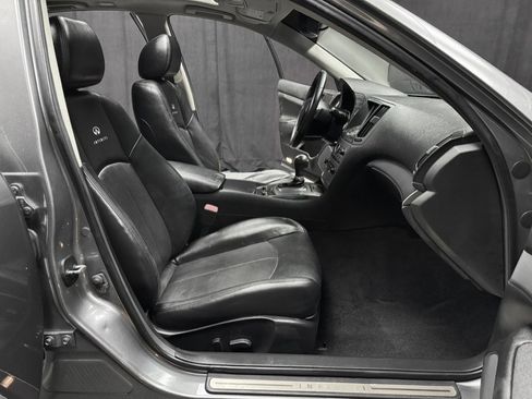 Used 2011 INFINITI G37 x Sedan w/ Premium Pkg image 26