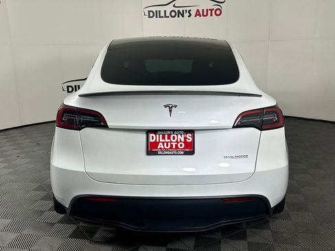 Used 2023 Tesla Model Y Performance image 7