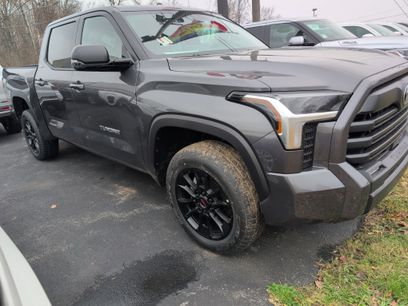 New 2026 Toyota Tundra SR5