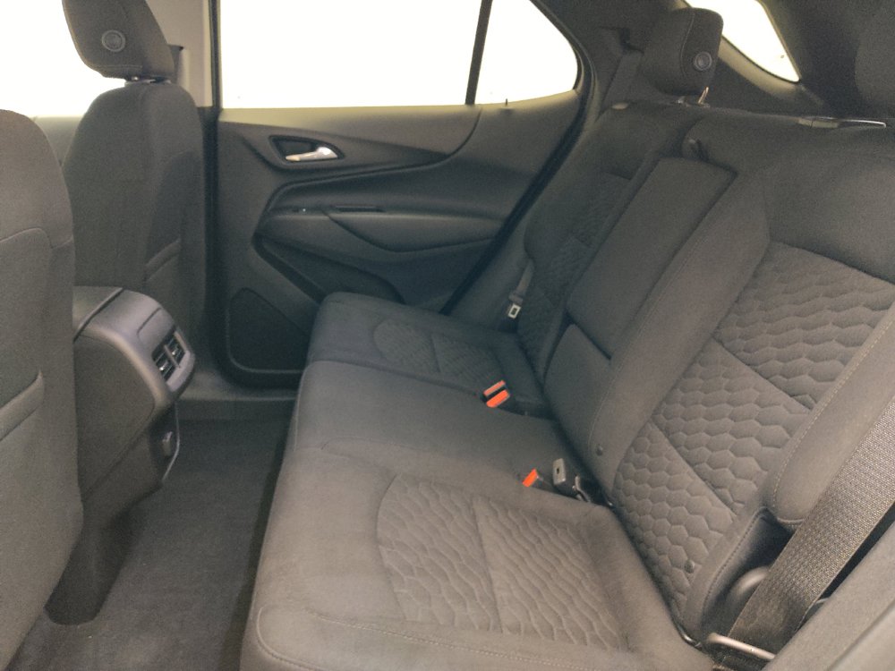 Used 2018 Chevrolet Equinox LT FWD image 18