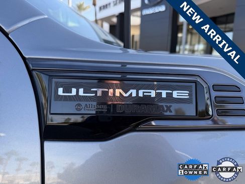 Used 2025 GMC Sierra 3500 Denali Ultimate image 11