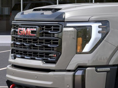 New 2026 GMC Sierra 3500 AT4 w/ AT4 Premium Plus Package AWD/4WD image 13