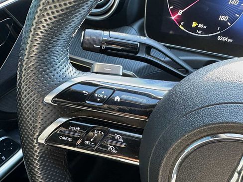 Used 2023 Mercedes-Benz C 300 4MATIC Sedan image 32