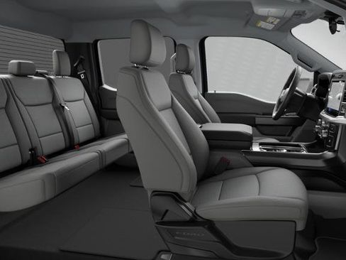 New 2026 Ford F150 XLT w/ XLT Chrome Appearance Package image 6