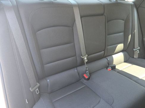 Used 2024 Chevrolet Malibu LT FWD image 17