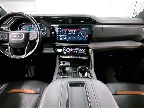 Used 2022 GMC Sierra 1500 AT4 w/ AT4 Premium Package image 15