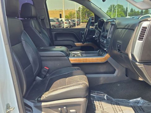 Used 2017 Chevrolet Silverado 1500 LTZ w/ High Desert Package image 5