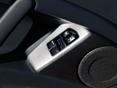 Used 2009 Mitsubishi Eclipse GS image 42