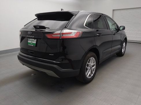 Used 2023 Ford Edge SEL image 9