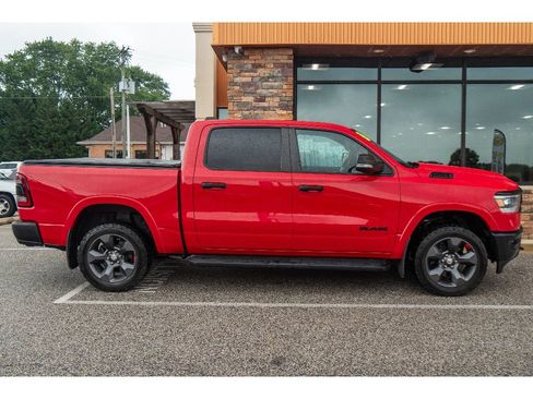 Used 2021 RAM 1500 Big Horn w/ Built-to-serve Edition AWD/4WD image 2