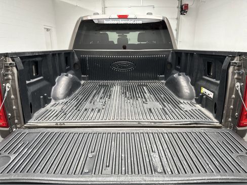 Used 2022 Ford F150 XLT w/ Trailer Tow Package image 16