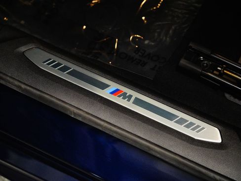 Used 2025 BMW M235i xDrive w/ Premium Package image 27