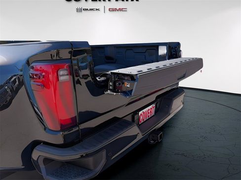 New 2025 GMC Sierra 3500 Denali Ultimate image 29