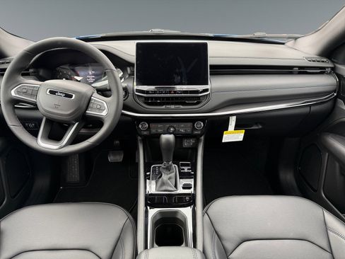New 2026 Jeep Compass Limited image 10