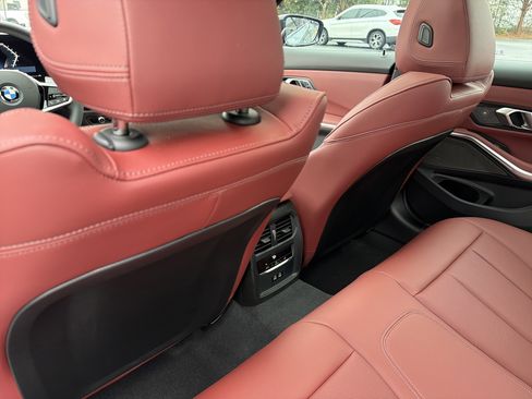 New 2026 BMW 330i Sedan w/ M Sport Package image 21