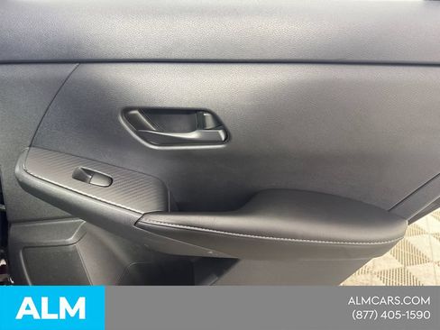 Used 2024 Nissan Sentra SV FWD image 20