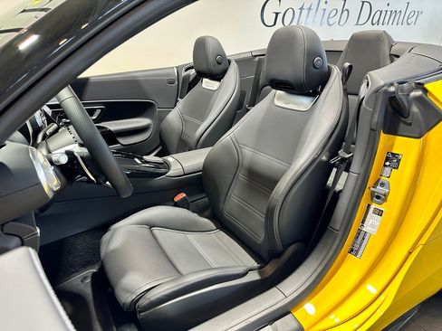 Used 2025 Mercedes-Benz SL 43 AMG image 15